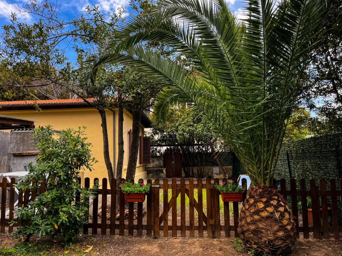 Villino La Fresia Villa Кастильончело Екстериор снимка