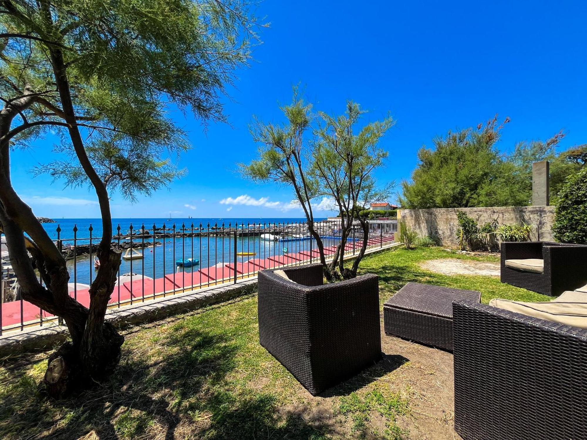 Villino La Fresia Villa Кастильончело Екстериор снимка
